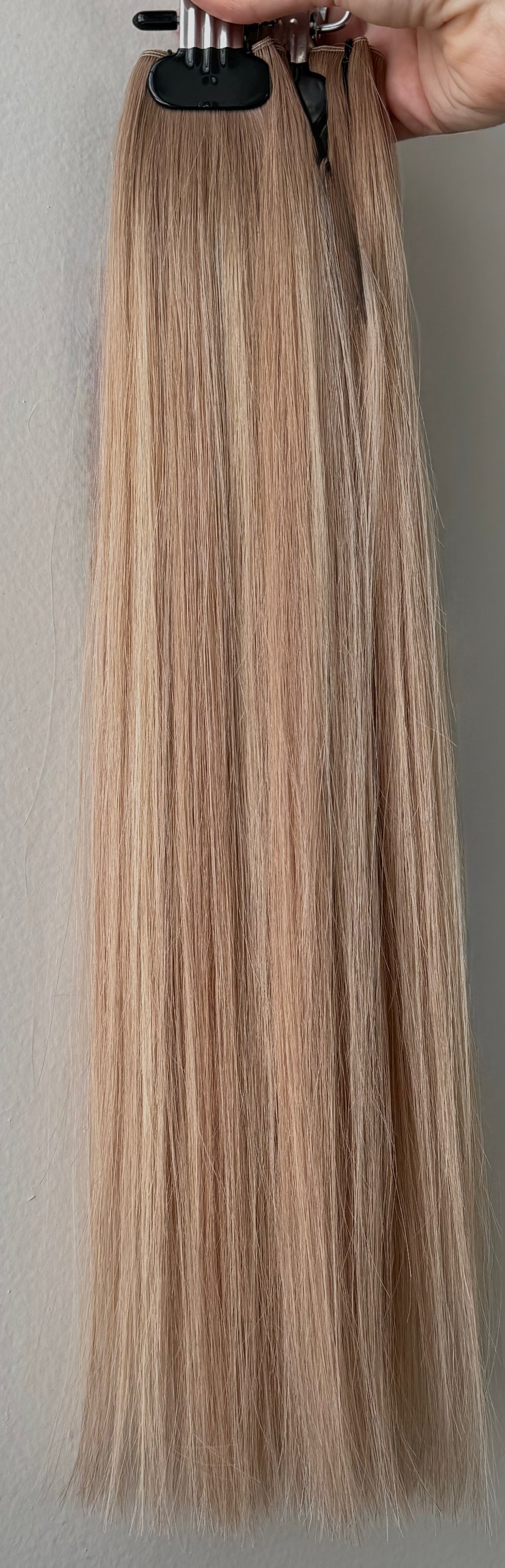 Champagne Blonde